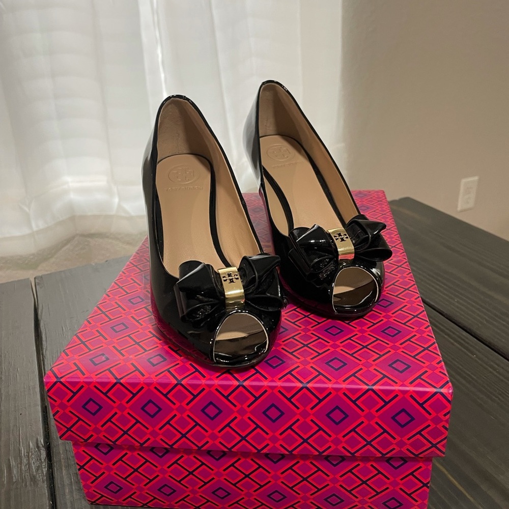 Tory Burch wedges